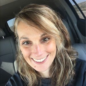 Meet your Posher, Angela